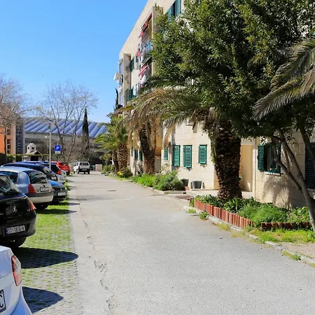 Apartment With Wifi - 15213 *