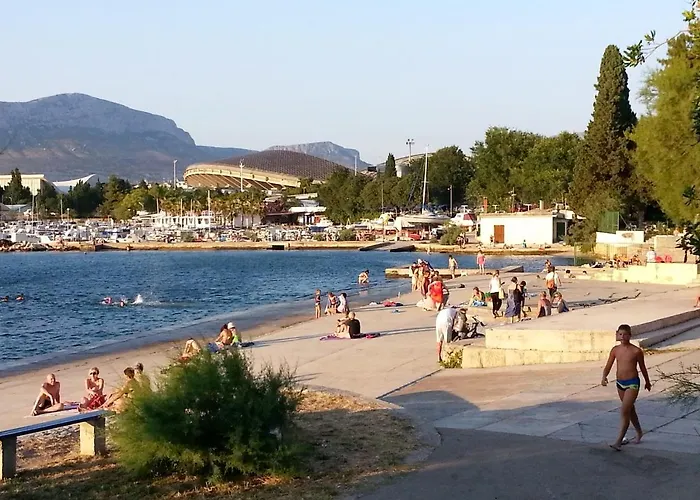 Lägenhet With Wifi - 15213 *