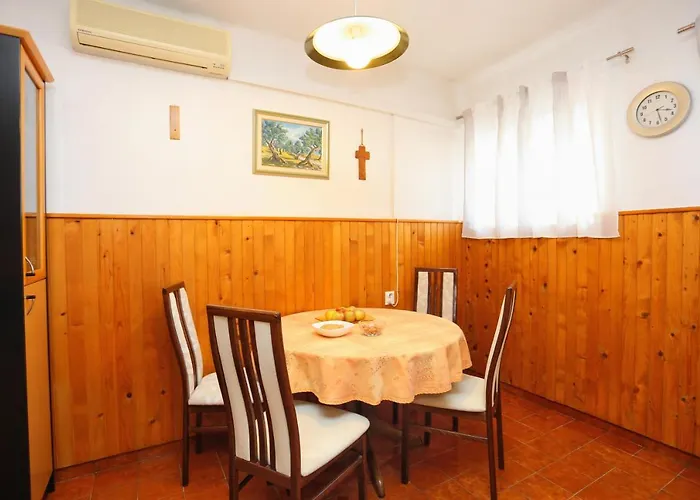 Lägenhet With Wifi - 15213