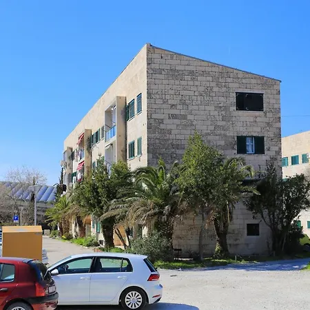 With Wifi - 15213 Apartman